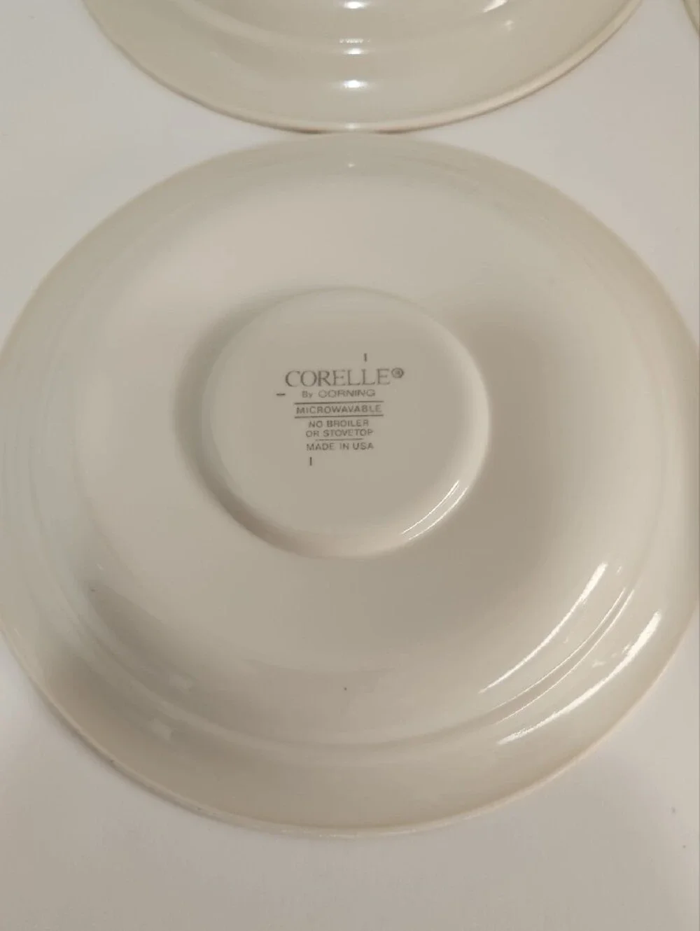 Corelle Saucers Retired Abundance Pattern, beige W/ Blue&Maroon Rings - Set of 4